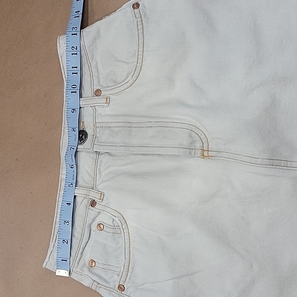 One Teaspoon Size 25 Denim Mini Skirt, Light Wash, EUC - Picture 3 of 10